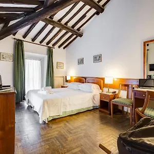pallaro-apartments-piazza-navona-ac-wifi.it-romehotels.com/