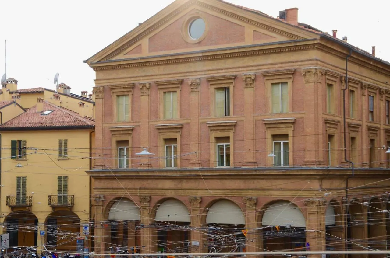 My Home In Bologna - La Grassa Italy